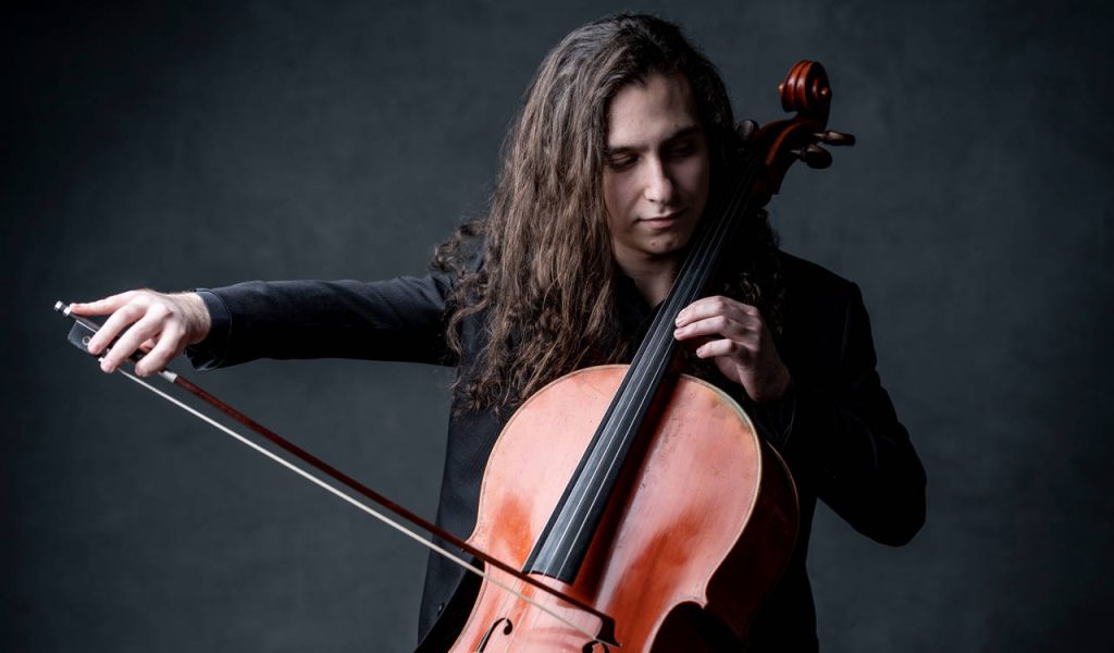 Luiz Fernando Venturelli, cello